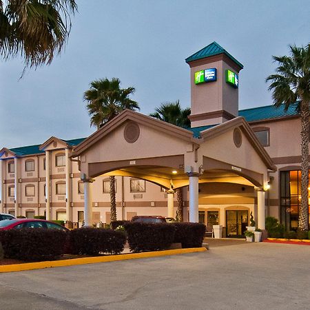 Holiday Inn Express Hotel And Suites Lake Charles, An Ihg Hotel Exterior foto