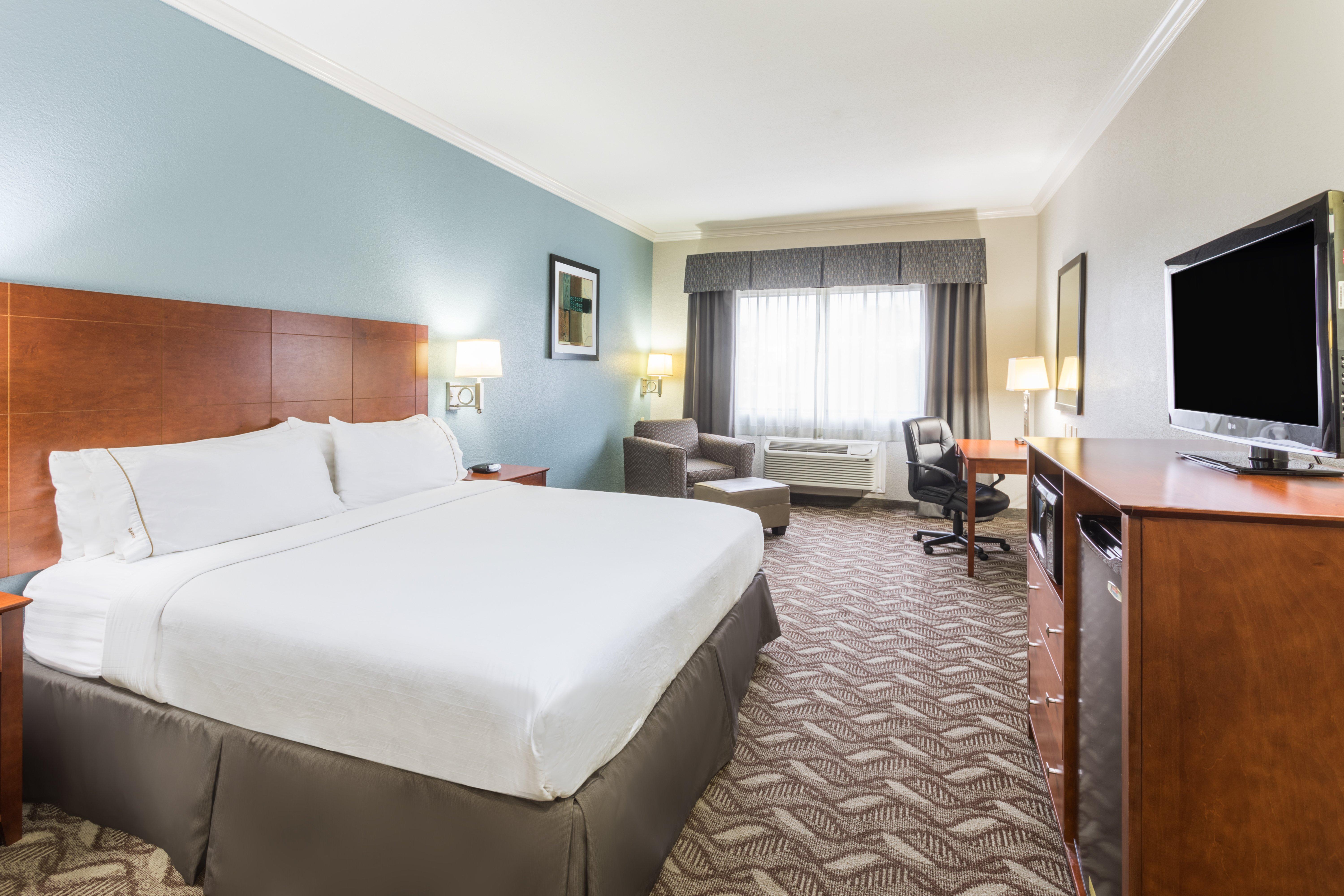 Holiday Inn Express Hotel And Suites Lake Charles By Ihg Exterior foto