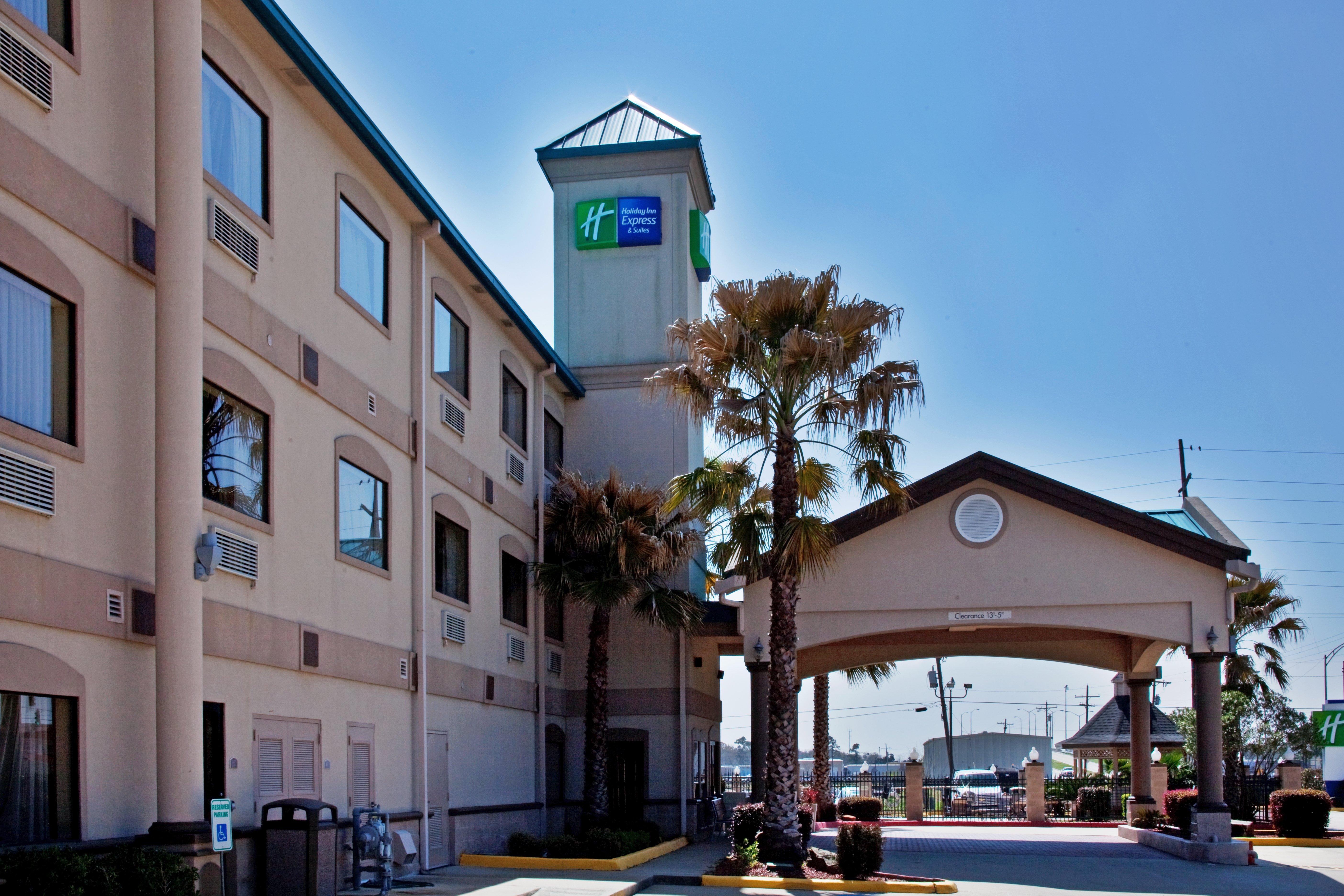 Holiday Inn Express Hotel And Suites Lake Charles, An Ihg Hotel Exterior foto