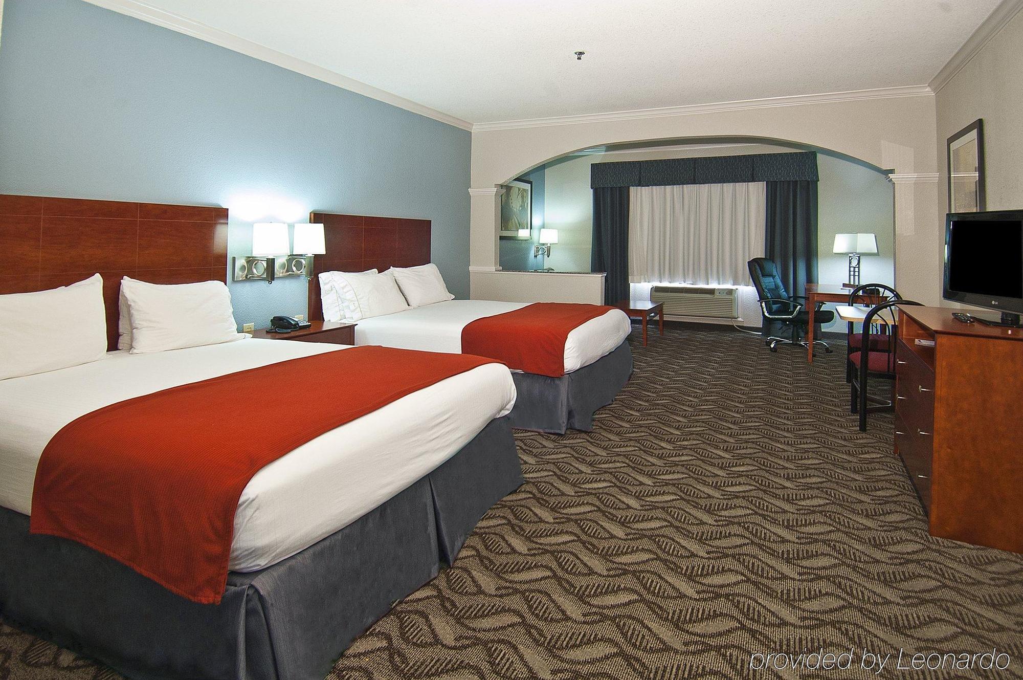 Holiday Inn Express Hotel And Suites Lake Charles, An Ihg Hotel Zimmer foto