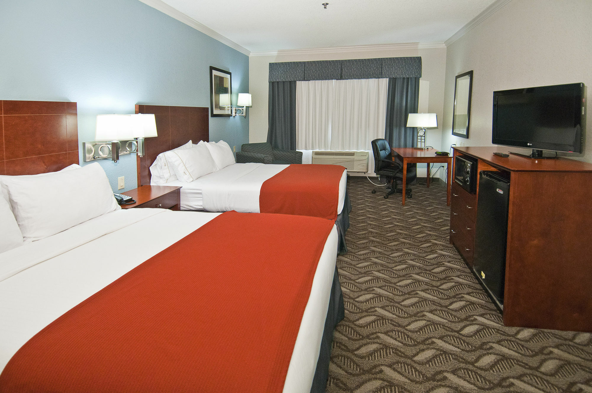 Holiday Inn Express Hotel And Suites Lake Charles By Ihg Exterior foto